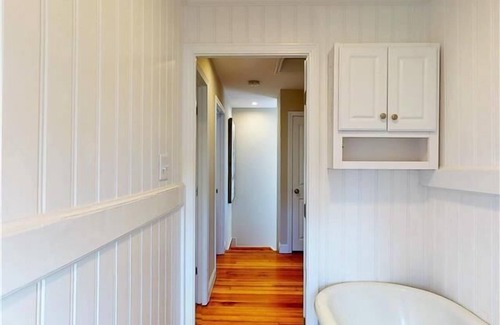 Pine Point Casa | Seas The Day | 3 Minute Walk to Beach | Outdoor Shower | Bayley Vacation Rentals