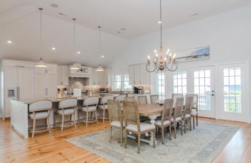 South End Casa | Seas the Day by Bryant Real Estate
