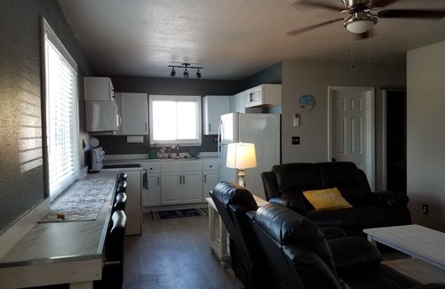 Oscoda Casa | Seas The Day Suite C Family destination on the AuSable River