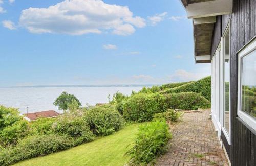 Hvidbjerg Strand Casa | Seaside Charm with Views - By Traum Ferienwohnungen