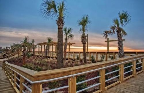 North Carolina Coast Casa | Seaside Cottage A by Carolina Beach Realty