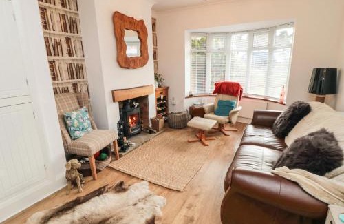 Cayton Bay Casa | Seaside House