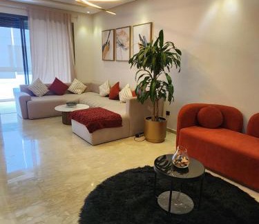 Tamariss Apartamento | Seaside, Infinity Pools, Gym, Games, Wifi