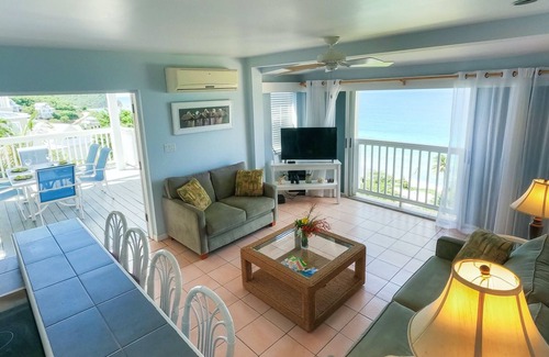 East End Villa | Elysium: Lovely Little Bay