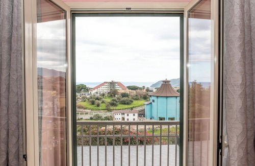 Patti Apartamento | Seaside Residence with Aeolian Islands View – Pool, Gym & WiFi – Apt LIPARI