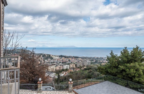 Patti Apartamento | Seaside Residence with Aeolian Islands View – Pool, Gym & WiFi – Apt LIPARI