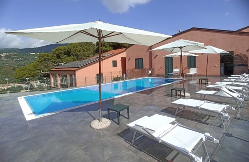 Patti Apartamento | Seaside Residence with Aeolian Islands View – Pool, Gym & WiFi – Apt PANAREA