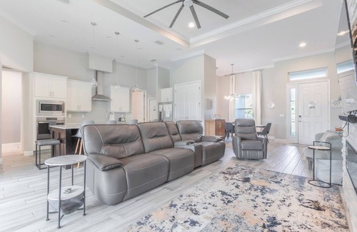 Melbourne Beach Casa | Seaside Serenity -Private Pool w/ Beach Access