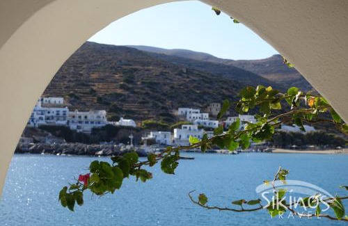 Alopronia Casa | Seaside Traditional Cycladic House