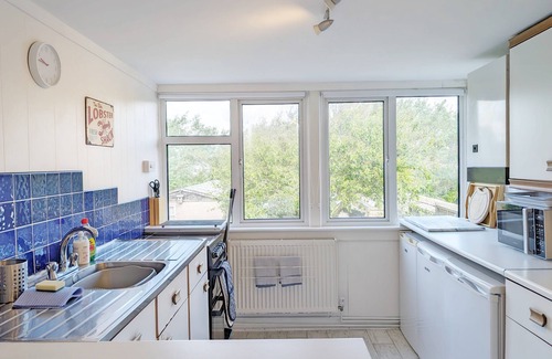 Pagham Cabina | Seaspray - Pagham - a family house that sleeps 7 guests in 4 bedrooms