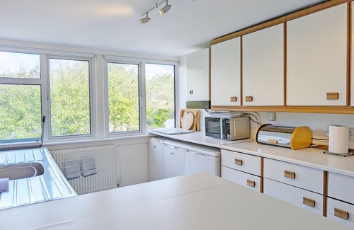 Pagham Cabina | Seaspray - Pagham - a family house that sleeps 7 guests in 4 bedrooms