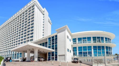 Mid Beach Apartamento | SeaStays Apartments