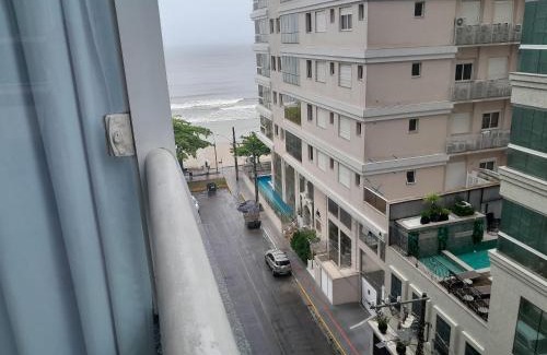 Itapema Apartamento | Apto vista mar c/parrilla a 50m playa ATT0602