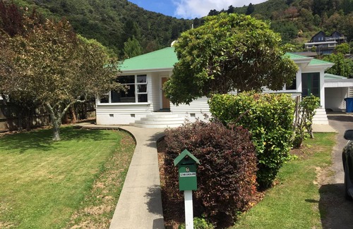 Picton Casa | Seaview Crescent Holiday Home
