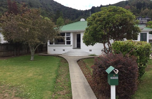 Picton Casa | Seaview Crescent Holiday Home