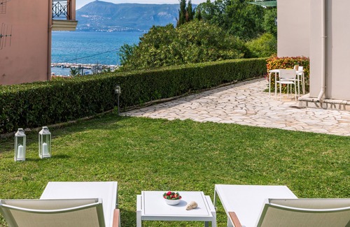 Corfu Town Apartamento | Seaview Luxurious Apartment near Corfu Town - Adults Only By Konnect
