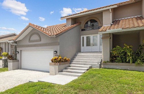 Gulf Harbors Casa | Seaway Cove, Waterfront