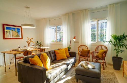 Sitges Apartamento | Sebastian Patio by Hello Homes Sitges