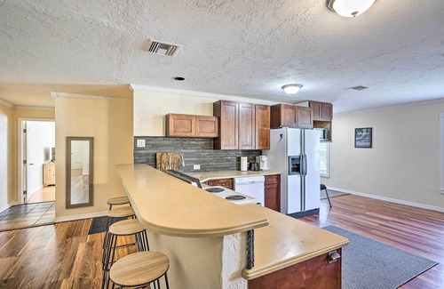 Sun 'N Lake Condominio | Sebring Condo w/ Game Room < 13 Mi to Raceway