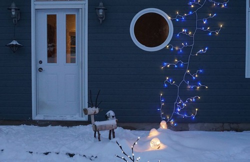 North Kawartha Casa | Secluded 4-Season Country Home - Lake+Hot Tub+EV. Pet Friendly!