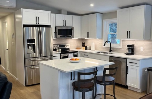 Tannersville Casa | Secluded All new 6 Bedroom Retreat With Game Room & Playground