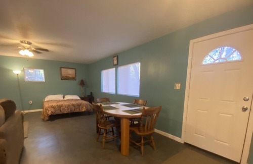 Ocklawaha Cabina | Secluded Cabin #2 in the Woods Close to Everything