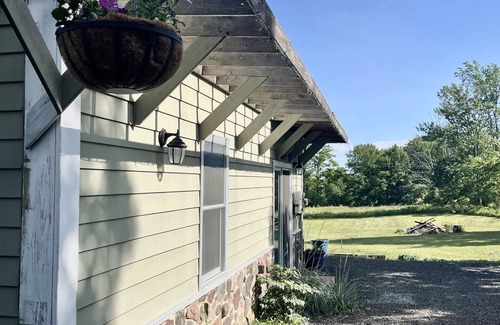 Freehold Cabina | Secluded Catskills cabin on a private road.