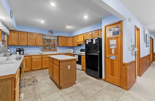 Ocean Hill Casa | Secluded Cottage w/Pool, Close to Historic Corolla Village