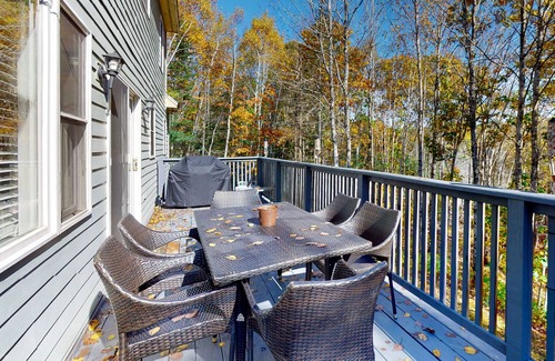 Boothbay Casa | Secluded, dog-friendly home with deck, grill, & high-speed WiFi - quiet location