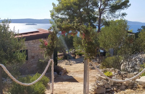 Cove Makarac (Milna) Casa | Casa familiar aislada Milna, Brac (K-12229)