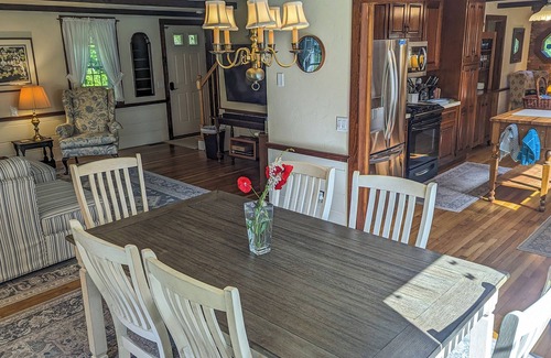 East Dennis Casa | Secluded Family/Pet Friendly Home in E. Dennis, Near Beaches