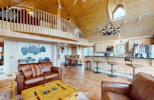 Florissant Casa | Secluded home on 5 acres with great mountain views, decks, wood stove & W/D