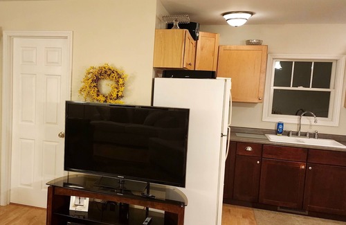 Highland  Vermillion County Apartamento | Secluded in The Woods