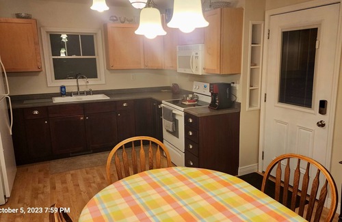 Highland  Vermillion County Apartamento | Secluded in The Woods