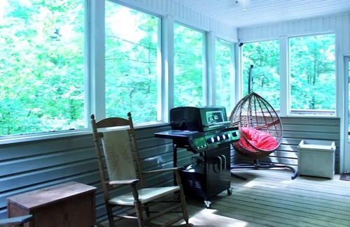 Martin Casa | Secluded Lake House w/Game Room, Dock, Kayaks, Paddleboards, Porches, Firepits