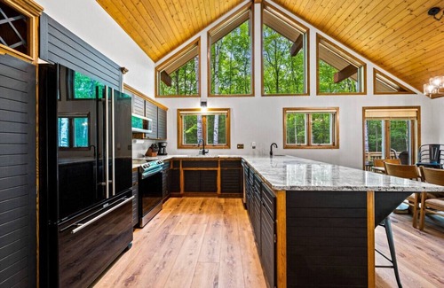 Ephraim Casa | Secluded Luxury Chalet – 5 Min to Ephraim