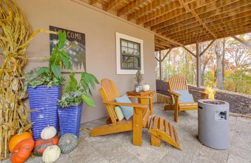 Mars Hill Casa | Secluded Mtn-View Retreat in Mars Hill