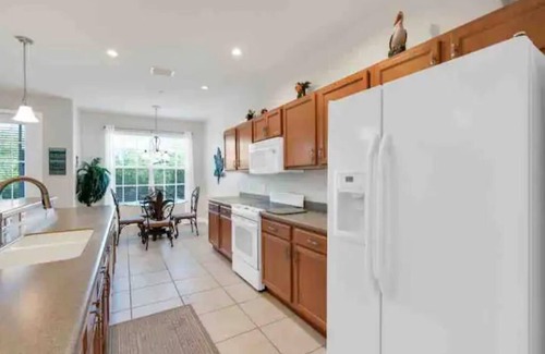Majestic Palms Condominio | Secluded Oasis, Gated Community with Pool