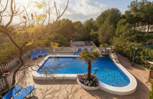 Castellet i la Gornal Casa | Secluded Rural Villa - Pool, BBQ & Nature