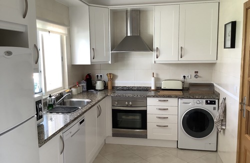 Ferragudo Villa | Villa aislada de 2 dormitorios y 2 baños con piscina privada y amplio jardín privado