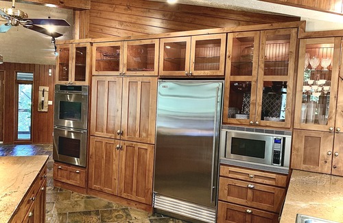 Eureka Springs Casa | Secluded Waterfront Lakehouse!- Gourmet kitchen, private swim dock, fire pit!