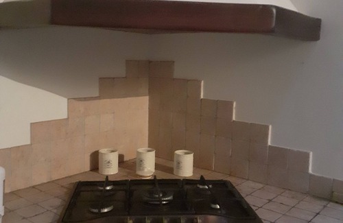 Lesignano de' Bagni Casa | Apartamento en edificio rural reformado, planta baja con patio jardín.