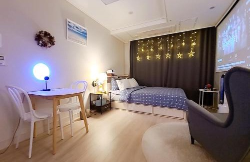 Hanam Apartamento | Secret - 고층호수공원뷰,나만의영화관,미사역2분,120인치스크린,넷플,디즈니플러스,장기숙박추천