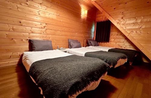 Tsumagoi Casa | Secret Base Mysa ミーサ