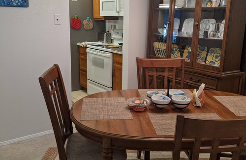 Los Alamos Condominio | Secret City Manhattan Project Los Alamos NM / Albuquerque International Balloon