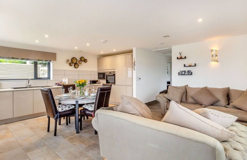 South Charlton Cabaña | Secret Kingdom Cottage