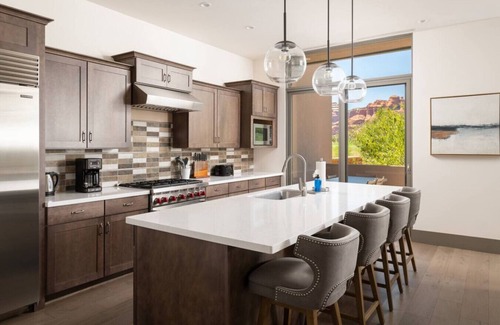West Sedona Apartamento | Sedona Luxury! Golf, Shared Pool & Stunning Views