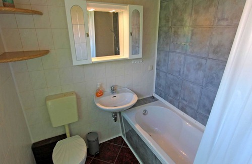 Roggentin Apartamento | SEE 8431 - left - Apartments Qualzow SEE 8430