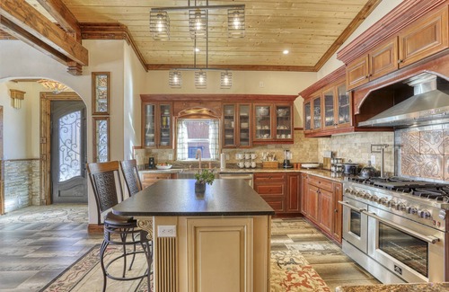 Pagosa Springs Casa | See Fall's Changing Colors! Beaver Lodge:Ultra Lux Home, Sauna, Hot Tub, Lake Views,Amenities Galore