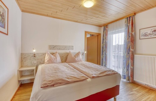 Drobollach am Faakersee Cama Y Desayuno | Seeblickstrasse - Fewo Nr.1 - Ferienwohnungen Petschnig